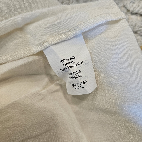 Madewell Silk Lookout Bow-Back Cut out Top Large NWT Ivory Summer Dainty - Picture 9 of 9